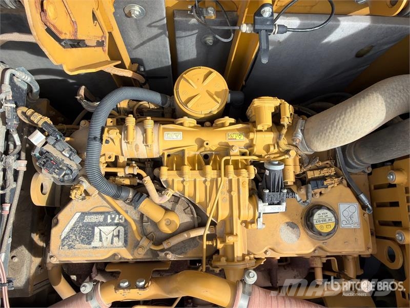 CAT 324E L Tracked Excavator 대형 굴삭기 29톤 이상