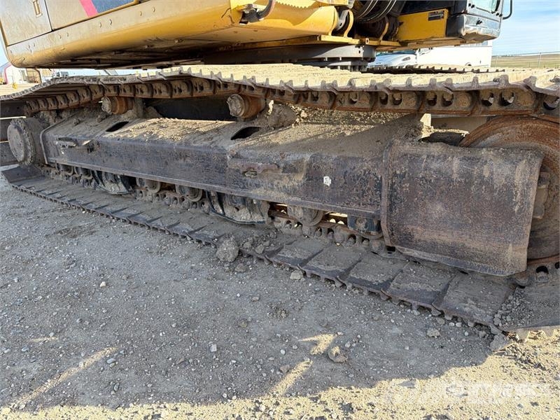 CAT 324E L Tracked Excavator Гусеничные экскаваторы