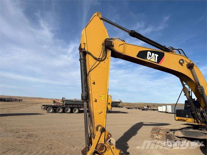 CAT 324E L Tracked Excavator Гусеничные экскаваторы