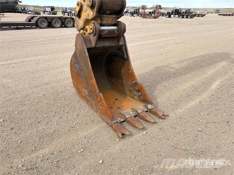 CAT 324E L Tracked Excavator 대형 굴삭기 29톤 이상