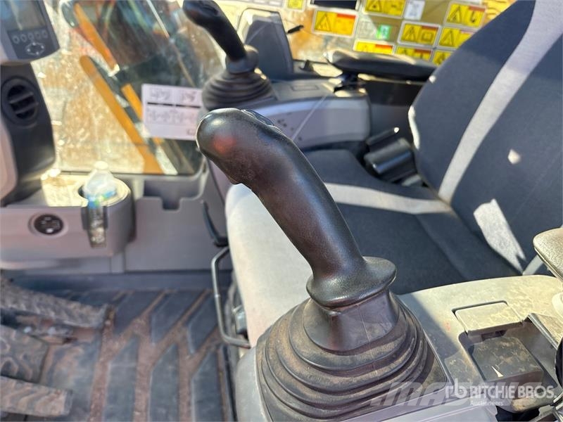 CAT 325F LCR Tracked Excavator Pelle sur chenilles