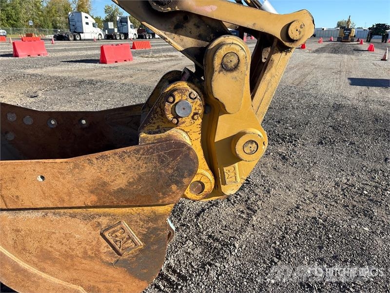 CAT 325F LCR Tracked Excavator Pelle sur chenilles