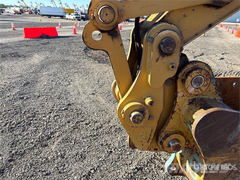 CAT 325F LCR Tracked Excavator Pelle sur chenilles