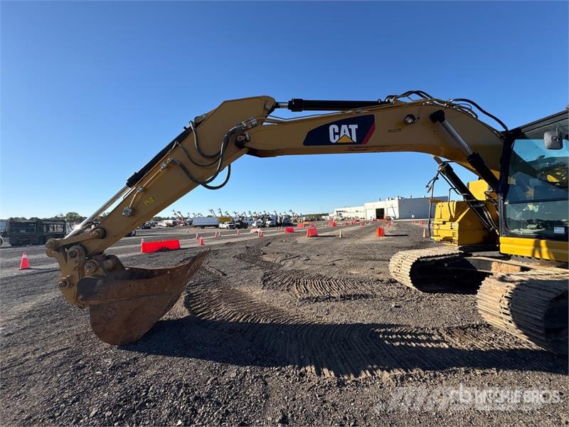 CAT 325F LCR Tracked Excavator Pelle sur chenilles