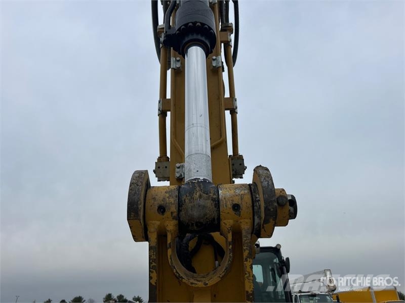 CAT 326 Tracked Excavator Koparki gąsienicowe