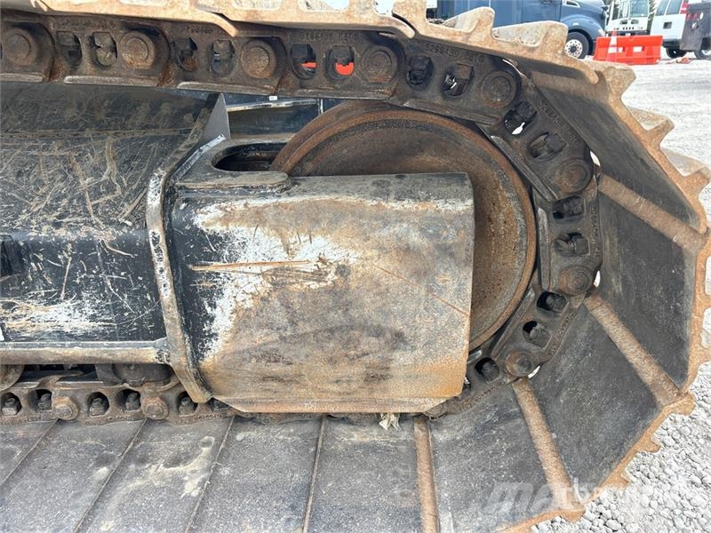 CAT 326 Tracked Excavator Koparki gąsienicowe