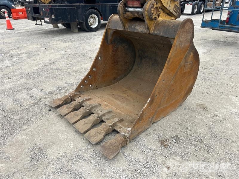 CAT 326 Tracked Excavator Koparki gąsienicowe