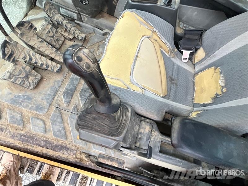 CAT 328DL CR Tracked Excavator Rupsgraafmachines