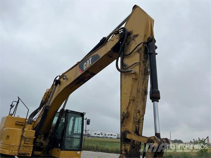 CAT 328DL CR Tracked Excavator Rupsgraafmachines