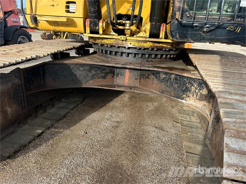 CAT 330C L Tracked Excavator Crawler excavators