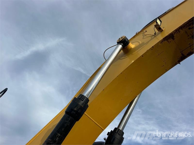 CAT 330C L Tracked Excavator Crawler excavators