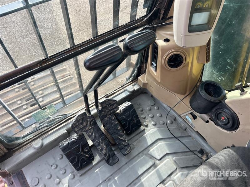 CAT 330C L Tracked Excavator Crawler excavators
