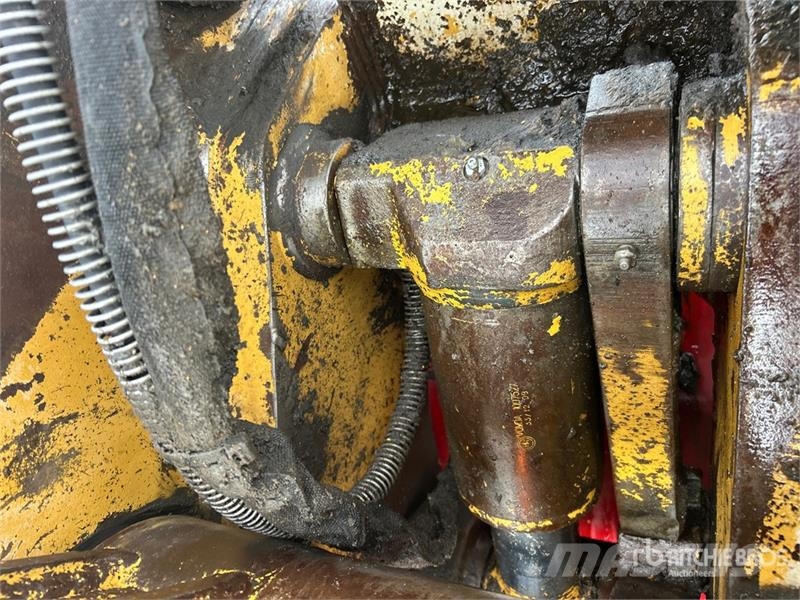 CAT 330C L Tracked Excavator Crawler excavators