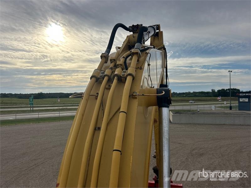 CAT 330C L Tracked Excavator Crawler excavators