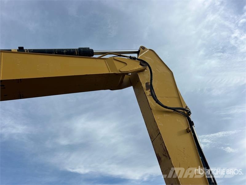 CAT 330C L Tracked Excavator Crawler excavators