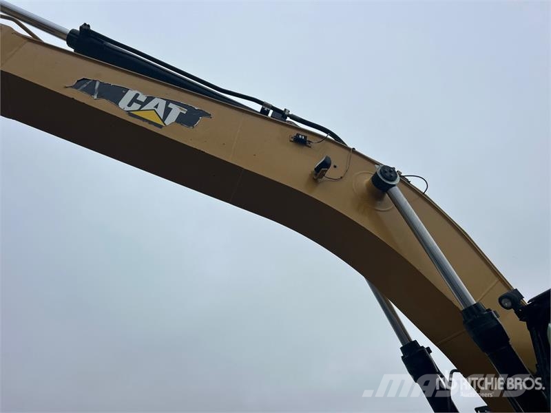 CAT 336F L Tracked Excavator Escavatori cingolati