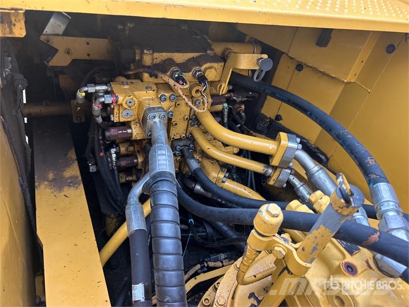 CAT 336F L Tracked Excavator Escavatori cingolati