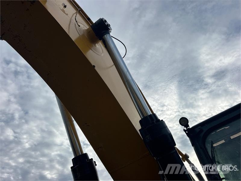 CAT 336F L Tracked Excavator Raupenbagger