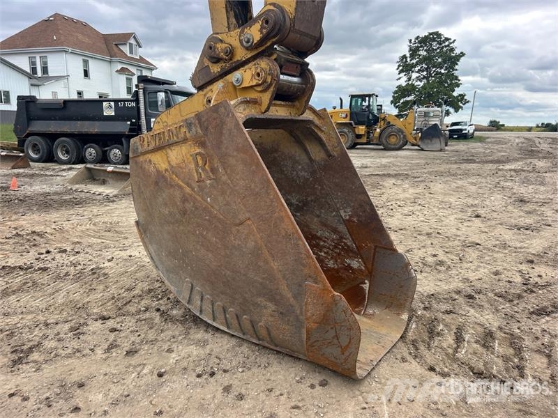 CAT 336F L Tracked Excavator Raupenbagger