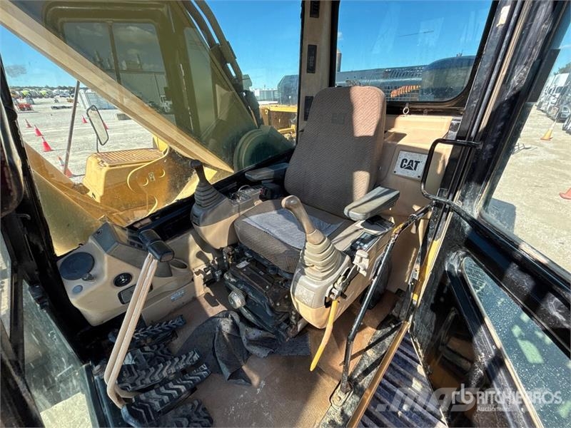 CAT 345B II Tracked Excavator حفارات زحافة