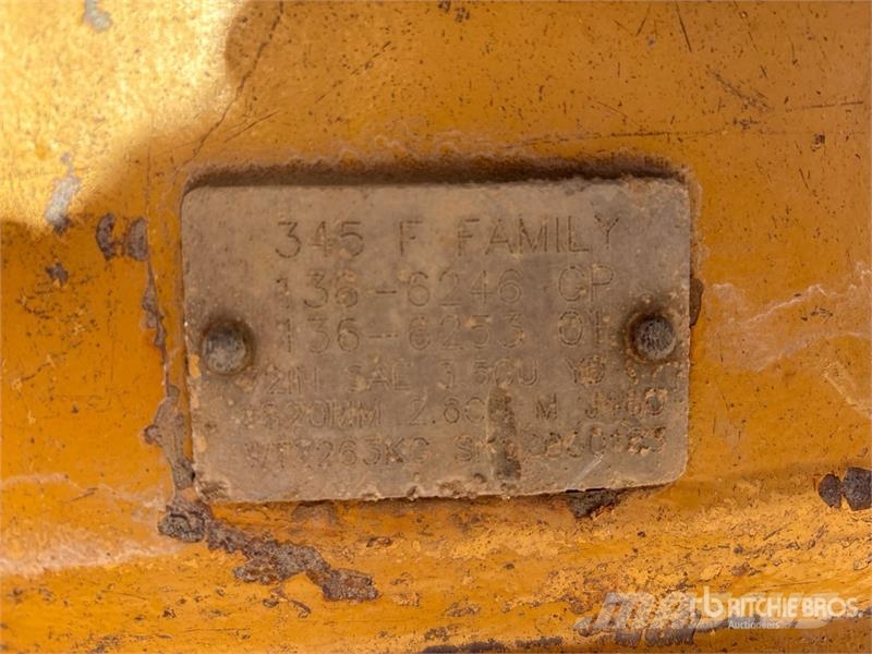 CAT 345B II Tracked Excavator حفارات زحافة