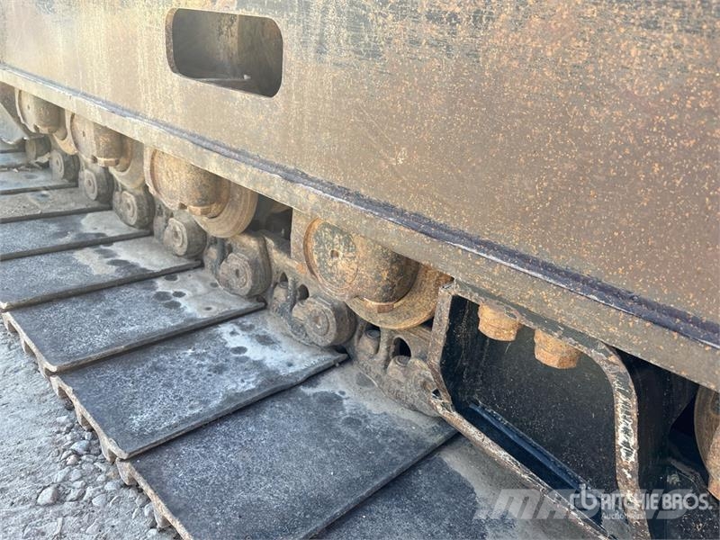 CAT 345B II Tracked Excavator حفارات زحافة