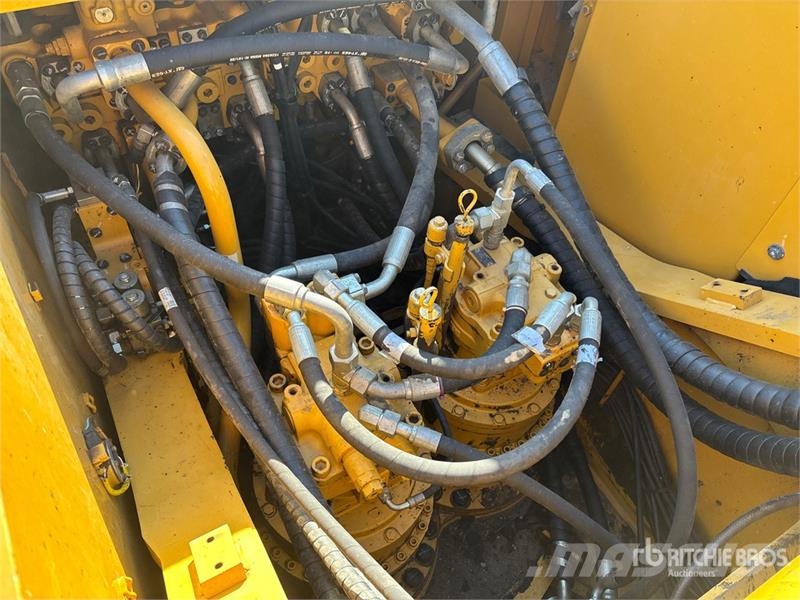 CAT 352F 大型油圧ショベル12t以上(パワーショベル・ユンボ)