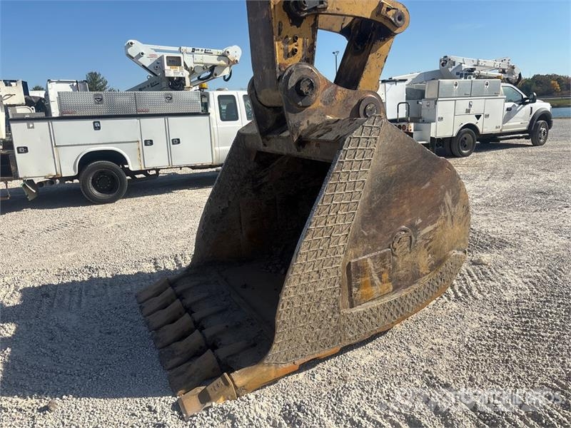 CAT 352F L VG Tracked Excavator Raupenbagger
