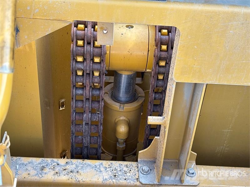 CAT 352F L VG Tracked Excavator Raupenbagger