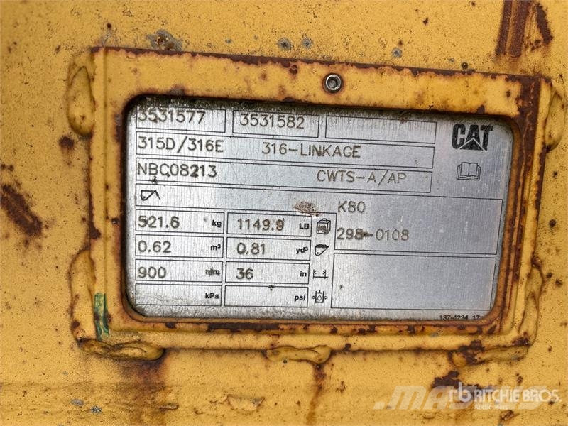 CAT 36 in .81 cyd Digging Excavator Bucket - Fits Cat Kašike / Korpe