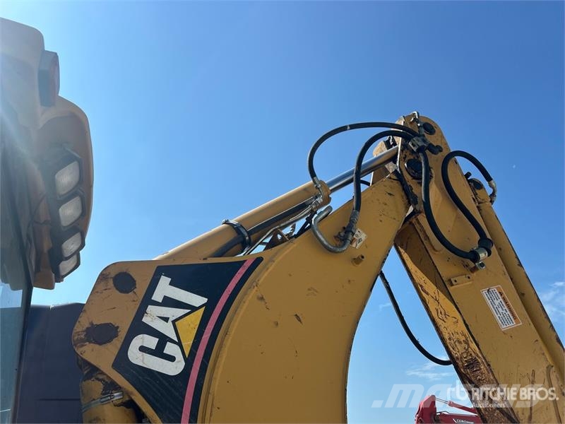 CAT 420D IT Backhoe loaders