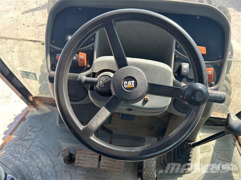 CAT 420D IT Backhoe loaders