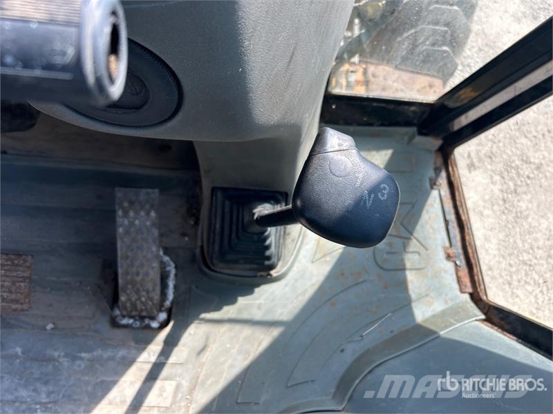 CAT 420D IT Backhoe loaders