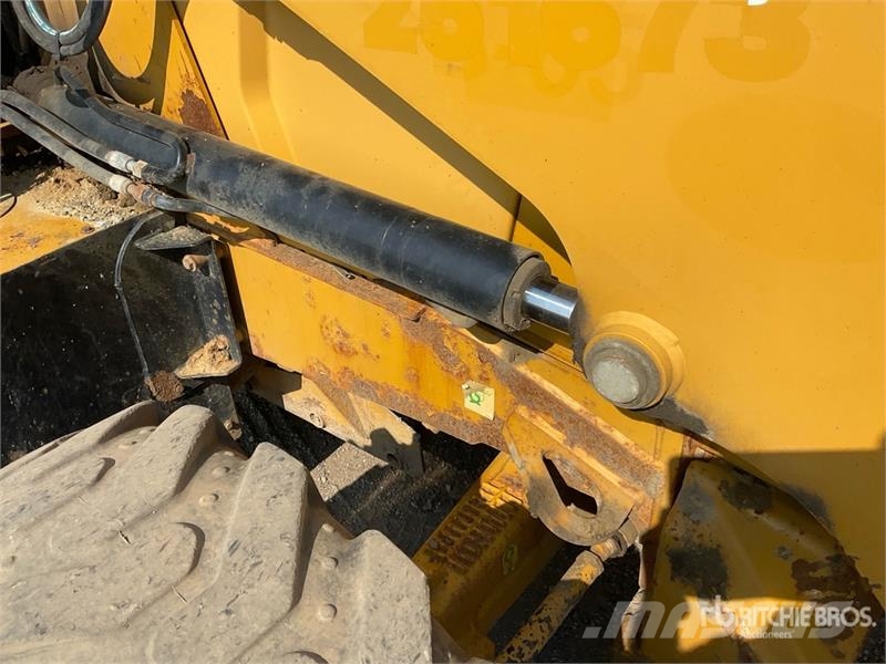 CAT 420F Backhoe loaders