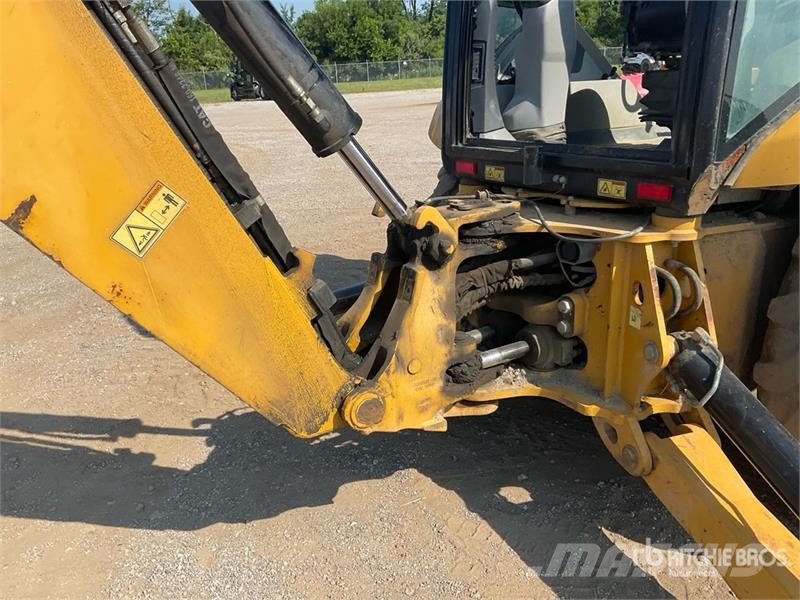 CAT 420F Backhoe loaders