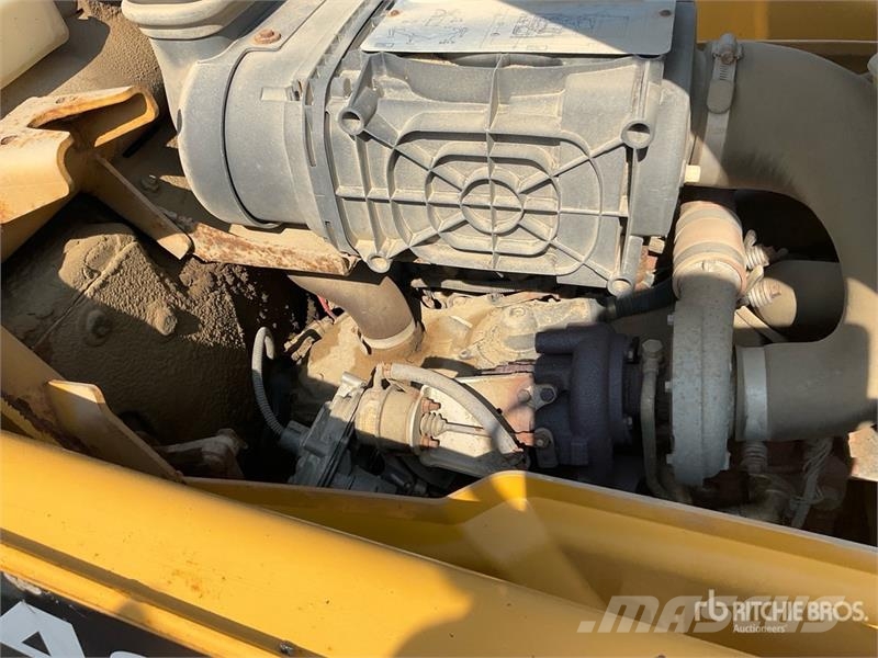 CAT 420F Backhoe loaders