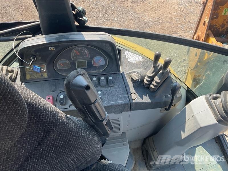 CAT 420F Backhoe loaders