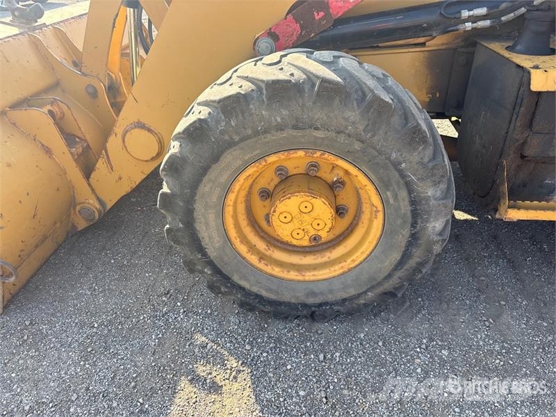 CAT 420F Backhoe loaders