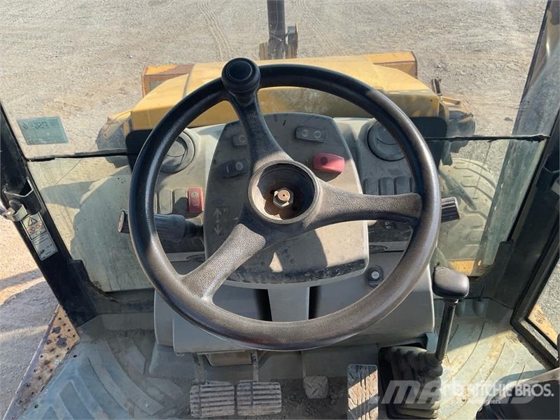 CAT 420F Backhoe loaders
