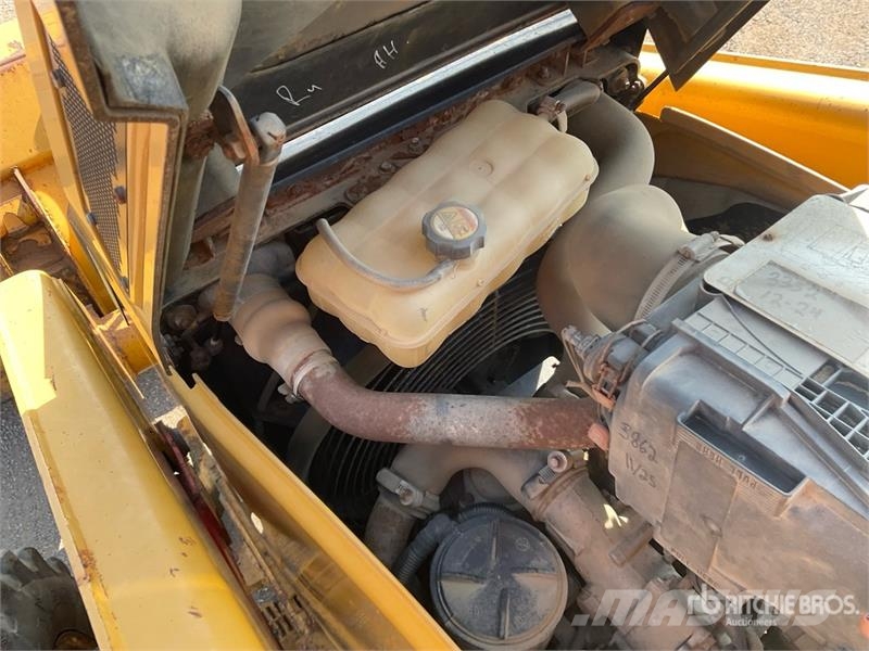 CAT 420F Backhoe loaders