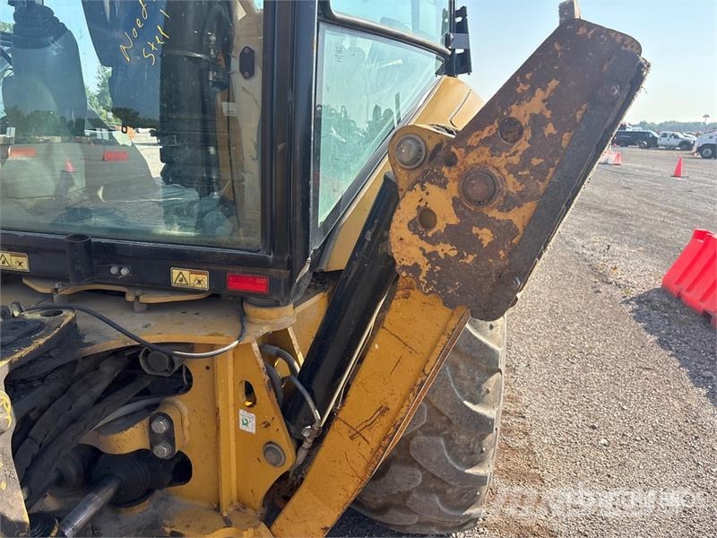 CAT 420F Backhoe loaders