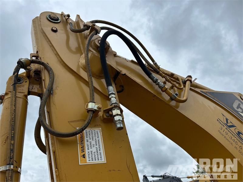 CAT 430D Backhoe