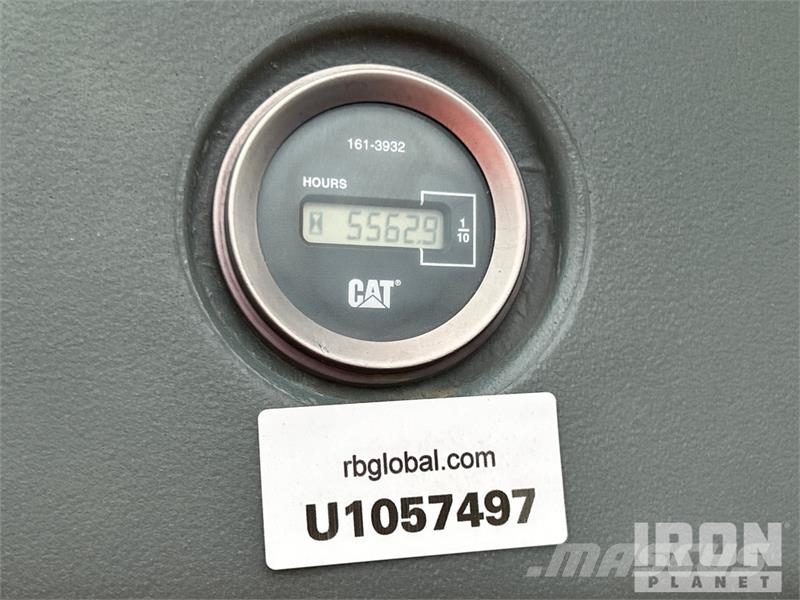 CAT 430D IT Ekskavatori-iekrāvēji