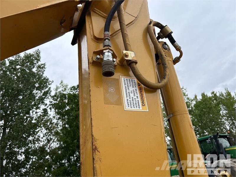 CAT 430D IT Ekskavatori-iekrāvēji