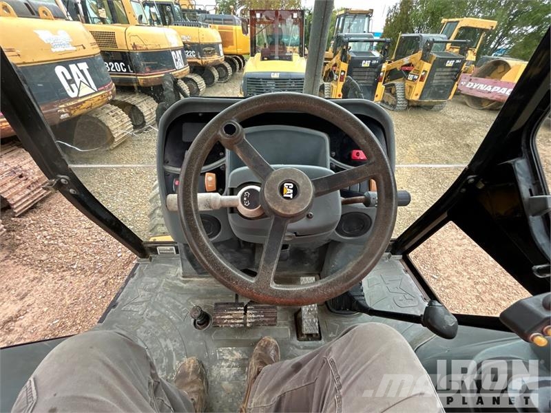 CAT 430D IT Ekskavatori-iekrāvēji
