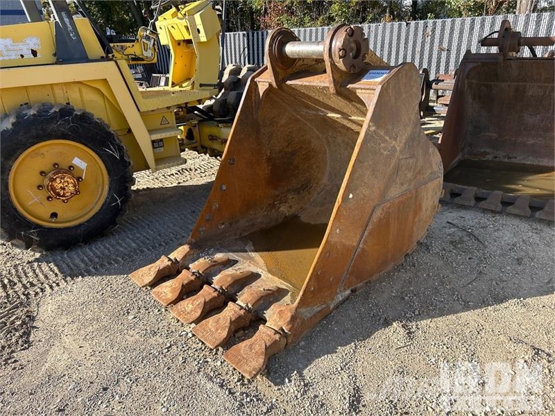 CAT 44 in Digging Excavator Bucket Buckets