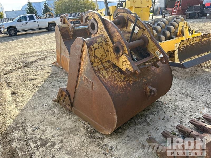 CAT 54 in Q/C Digging With hydraulic quick attachment Žlice