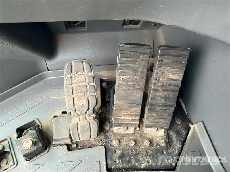 CAT 637K Motor Scraper كاشطات