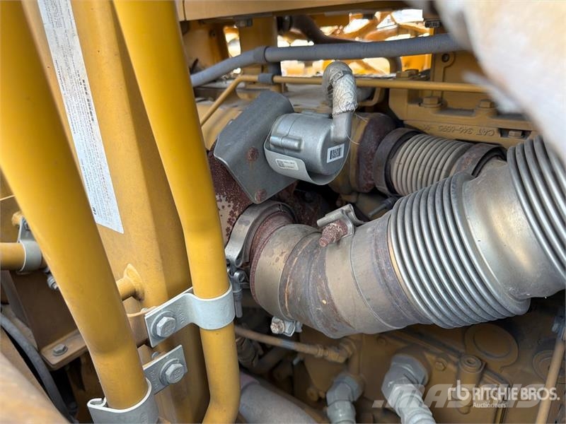 CAT 637K Motor Scraper كاشطات