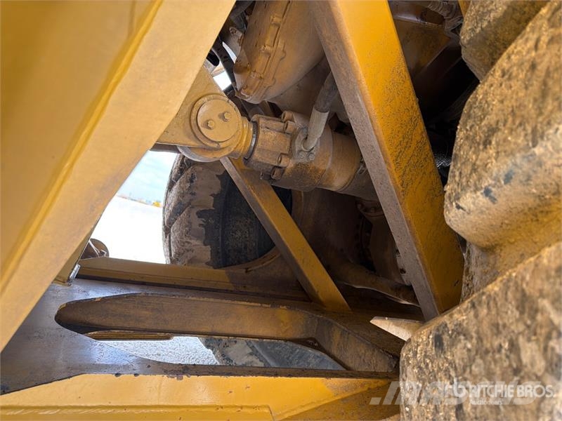 CAT 637K Motor Scraper كاشطات
